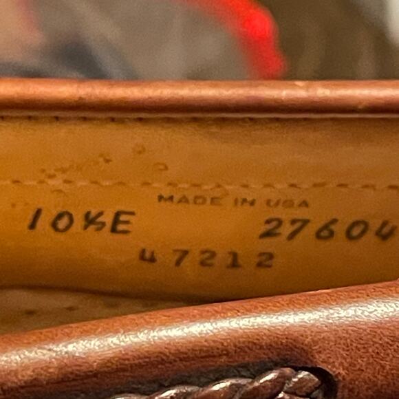 Allen Edmonds Men's Woodstock Loafers, Black/Cognac, Braided Tassel, Sz 10.5E - Picture 9 of 16